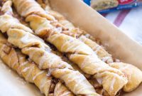 Cinnamon Apple Danish Swirls