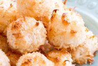 Simple Chewy Coconut Macaroons