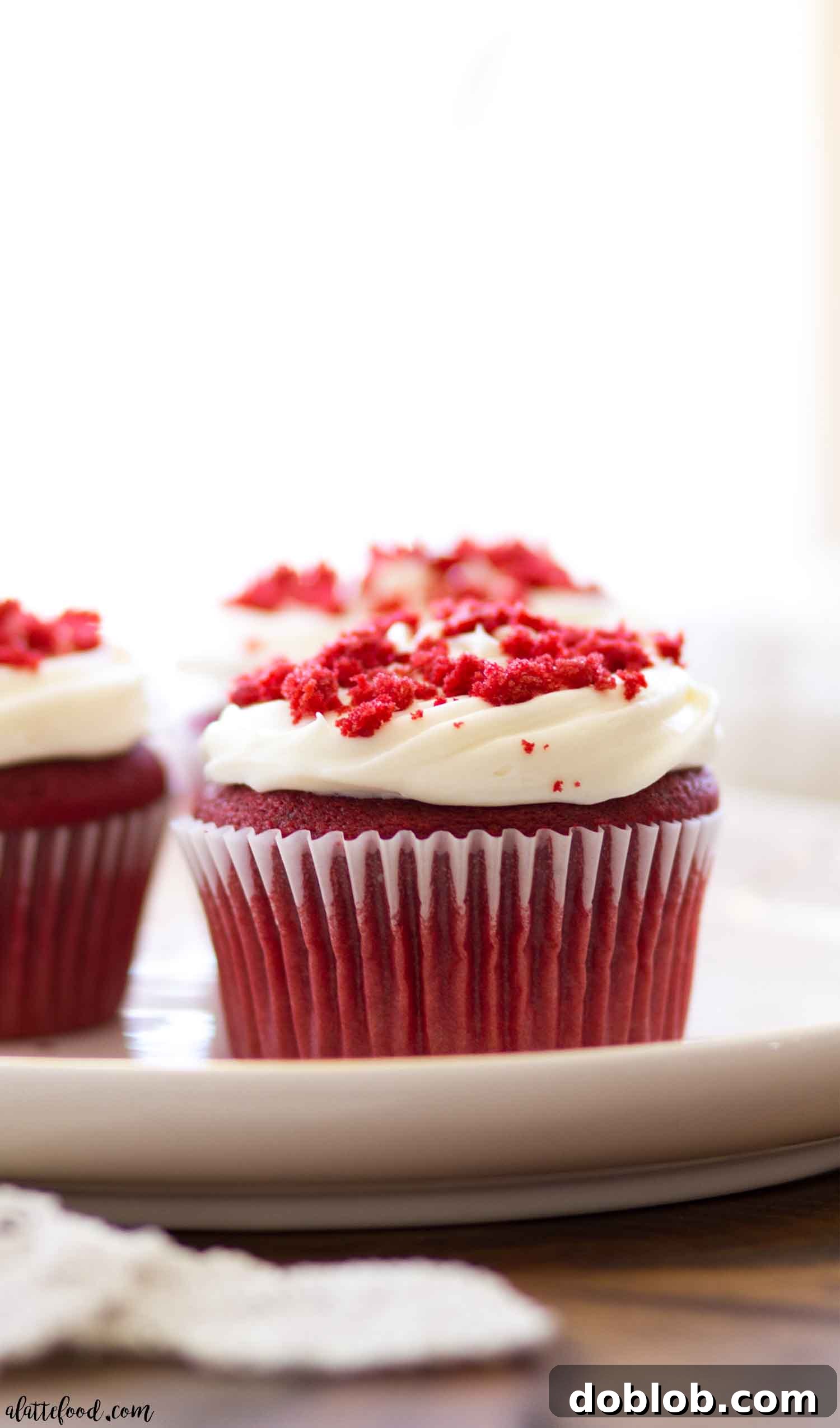 Luscious Raspberry Bundt Cake 4 These homemade red velvet cupcakes are light, fluffy, and incredibly simple to make! The subtle cocoa flavor in these easy red velvet cupcakes pairs perfectly with the rich cream cheese frosting!