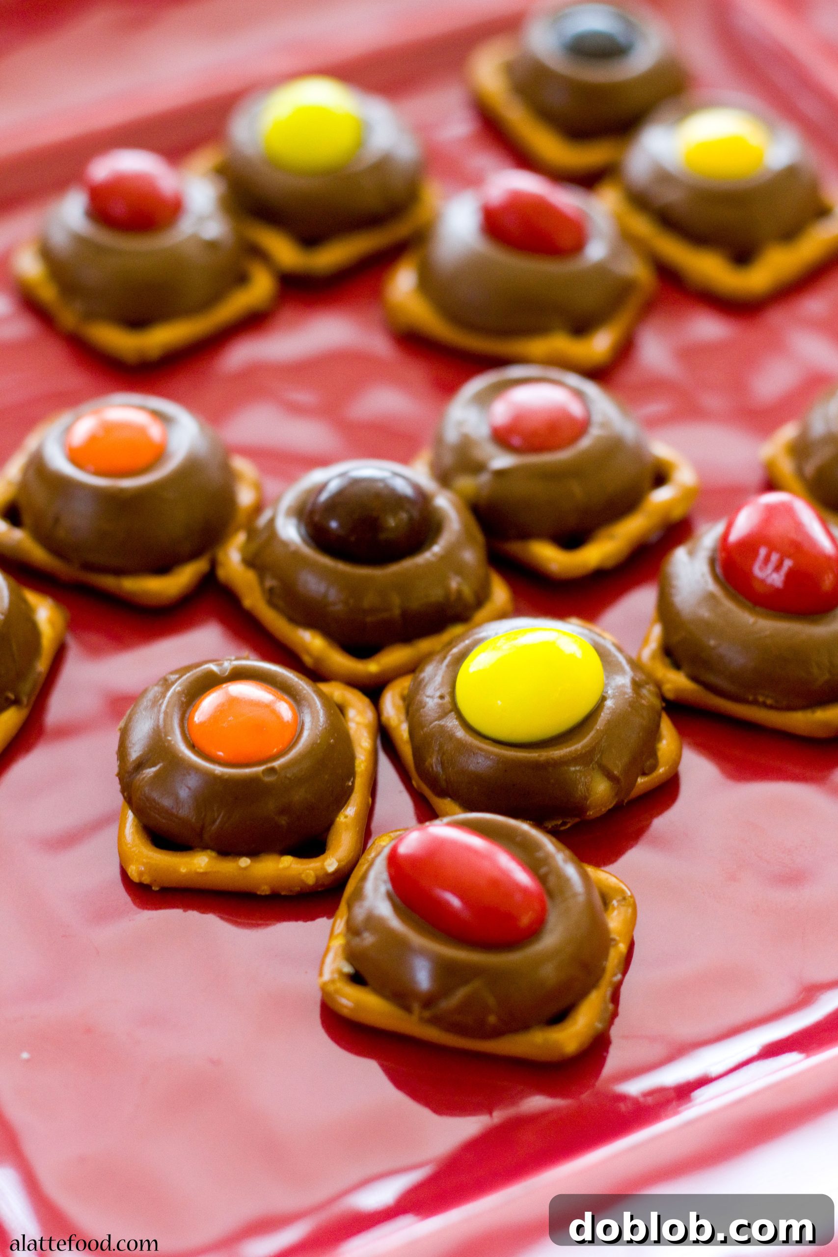 Rolo Pretzel Bites | A Latte Food